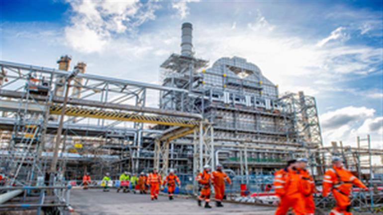 EET Fuels Secures $650 Million for Decarbonisation Strategy at Stanlow Refinery
