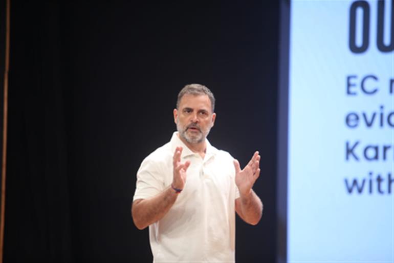 राहुल गांधी ने कांग्रेस के बूथों पर 'सुनियोजित' तरीके से वोट काटे जाने का दावा किया, कानूनी प्रक्रिया के सवाल को टाला