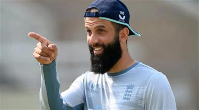 Moeen Ali considering Test comeback following England Ashes call