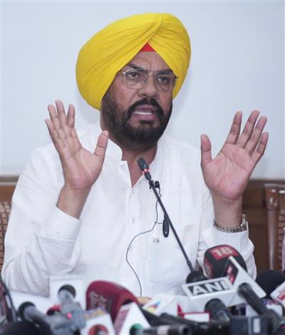 Dhaliwal writes letter to External Affairs Minister to solve matter of Indian  students facing deportation from Canada