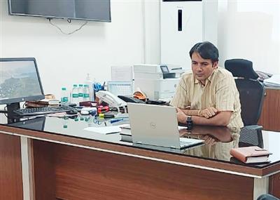 Excise department tightens noose around liquor contractors resorting to hooliganism