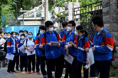 Record 13 mn Chinese take world's toughest college entrance exam