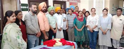 ਸਿਟੀ ਵੈਲਫੇਅਰ ਸੁਸਾਇਟੀ ਤਪਾ ਵੱਲੋਂ ਵਧੀਆ ਸੇਵਾਵਾਂ ਦੇਣ ਵਾਲੇ ਸਰਕਾਰੀ ਮਾਹਰ ਡਾਕਟਰਾਂ ਦਾ ਸਨਮਾਨ