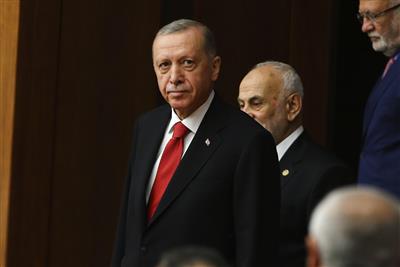 Erdogan calls for promoting dialogue over Turkey's accession to EU