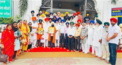 ਕੇਂਦਰੀ ਪੰਜਾਬੀ ਲੇਖਕ ਸਭਾ ਦੇ ਨਵ ਨਿਯੁਕਤ ਮੀਤ ਪ੍ਰਧਾਨ ਬੇਲਿੰਦਰਜੀਤ ਸਿੰਘ ਰਾਜਨ ते ਸਕੱਤਰ ਦੀਪਦਵਿੰਦਰ ਸਿੰਘ ਗੁ ਨਵੀਂ ਪਾਤਸ਼ਾਹੀ ਬਾਬਾ ਬਕਾਲਾ ਸਾਹਿਬ ਹੋਏ ਨਤਮਸਤਕ