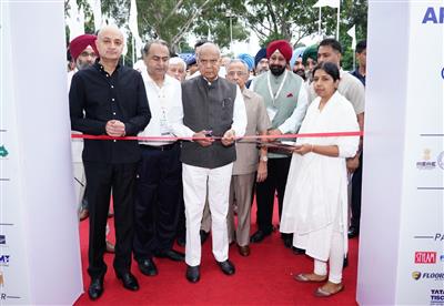  Sh. Banwarilal Purohit Inaugurates Ninth Ins & Outs of PHDCCI