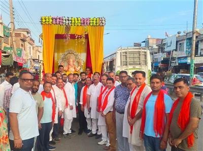 16th Shree Ganesh Mahautsav Receives Loud Welcome from City Residents on Arrival of Lord Ganesh 