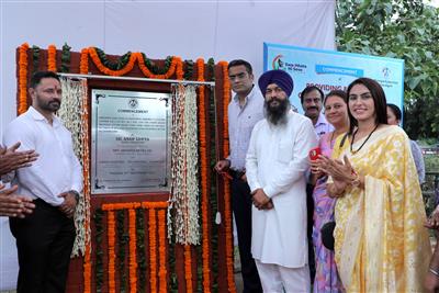 Mayor lays foundation stone of storm water drainage system from sector 40 to N-Choe