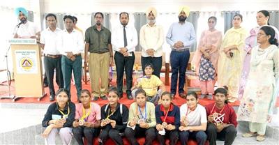 Maharaja Ranjit Singh College became the athletic champion in the games of Watan Punjab