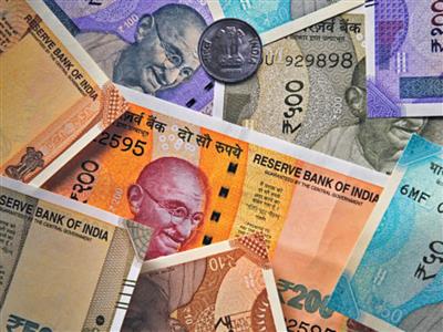 Household net financial savings at 47-year low in FY23
