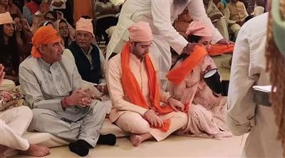 ਪਰਿਣੀਤੀ, ਰਾਘਵ ਦੀ ਗੁਰਦੁਆਰੇ 'ਚ ਆਸ਼ੀਰਵਾਦ ਮੰਗਦੀ ਤਸਵੀਰ ਹੋ ਰਹੀ ਹੈ ਵਾਇਰਲ 