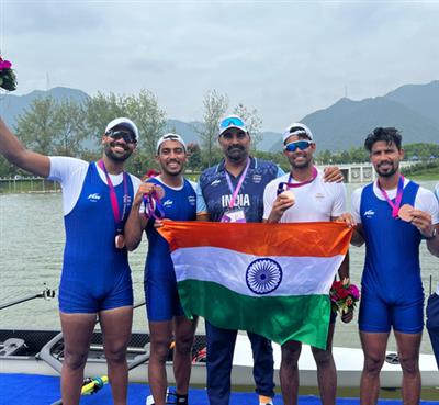 Asian Games: Rower Parminder Singh happy to follow in his father's footsteps and win bronze for India