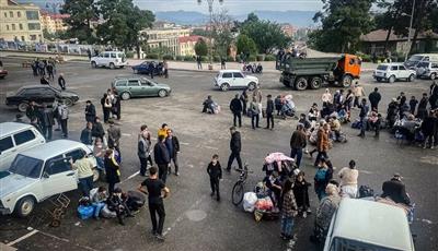 Nearly 30,000 refugees flee to Armenia from Nagorno-Karabakh