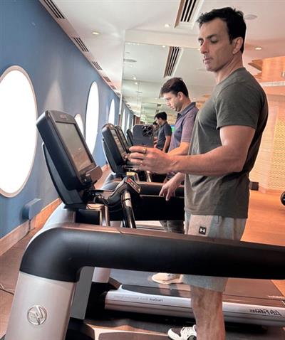 Sonu Sood drags his manager for ‘early morning workout’; says ‘stay fit’