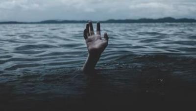Man jumps into river with toddler daughter in Odisha