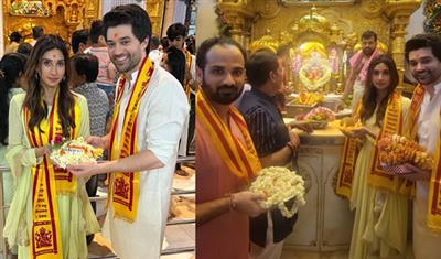 ‘Dono’ actors Rajveer Deol, Paloma, director Avnish Barjatya seek blessings at Siddhivinayak