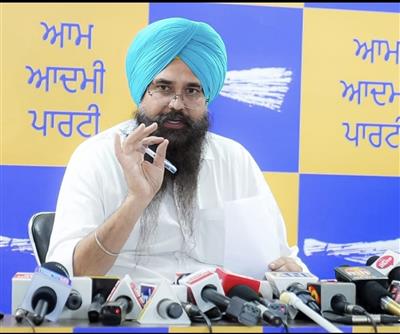 ਰਾਜਪਾਲ ਵੱਲੋਂ 50000 ਕਰੋੜ ਦੇ ਕਰਜੇ ਦਾ ਜ਼ਿਕਰ ਗਲਤ, ਇਹ ਅਸਲ ਵਿੱਚ 48,530 ਕਰੋੜ ਸੀ, 27000 ਕਰੋੜ ਪਿਛਲੇ ਕਰਜ਼ਿਆਂ ਦੇ ਵਿਆਜ ਦੀ ਅਦਾਇਗੀ ਲਈ ਵਰਤੇ ਗਏ ਸਨ : ਆਪ