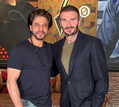 SRK hosts ‘icon’ Beckham at Mannat; footballer invites ‘great man’ to his home