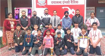 ਡੀ.ਏ.ਵੀ ਕਕਰਾਲਾ ਵਿਖੇ ਕਰਵਾਏ ਕਲੱਸਟਰ ਪੱਧਰੀ ਖੇਡ ਮੁਕਾਬਲੇ 