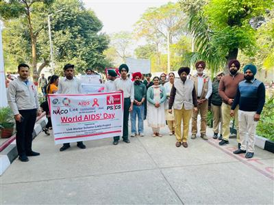 ਏਡਜ਼ ਇੱਕ ਖ਼ਤਰਨਾਕ ਬਿਮਾਰੀ ਜੋ ਅਸੁਰੱਖਿਅਤ ਯੋਨ ਸੰਬੰਧਾਂ ਨਾਲ ਫੈਲਦੀ ਹੈ : ਡਾ. ਤਰਕਜੋਤ ਸਿੰਘ ਐਸ.ਐਮ.ਓ