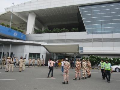 फर्जी कॉल से दिल्ली हवाईअड्डे पर बम की अफवाह फैल गई