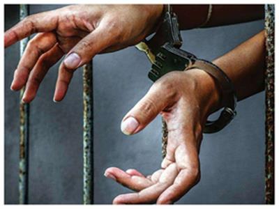 गुरुग्राम में लोगों से 10.24 करोड़ रुपये की ठगी करने वाले दो साइबर अपराधियों को गिरफ्तार किया गया