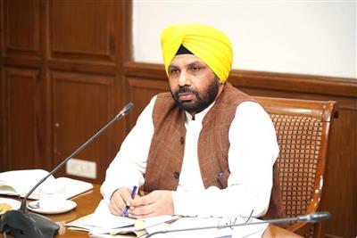 Farmers are urged to use water according to their needs: Minister of Power S. Harbhajan Singh ETO