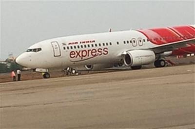 एयर इंडिया एक्सप्रेस की हड़ताल: केरल से उड़ानें लगातार बाधित हो रही