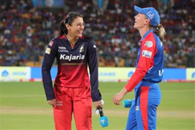 WPL 2025: ਦਿੱਲੀ ਕੈਪੀਟਲਸ ਨੇ ਟਾਸ ਜਿੱਤ ਕੇ RCB ਵਿਰੁੱਧ ਪਹਿਲਾਂ ਫੀਲਡਿੰਗ ਕਰਨ ਦਾ ਫੈਸਲਾ ਕੀਤਾ
