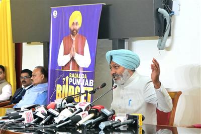 कांग्रेस, भाजपा-अकाली सरकारों ने पंजाब को 'उड़ता पंजाब' बनाया, आप सरकार 'बदलता पंजाब' बना रही है : हरपाल चीमा