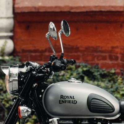 India's motorcycle industry accelerates to robust sales growth in March