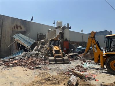 Gurugram: MCG & GMDA conduct joint demolition drive