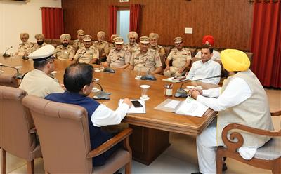 17 NEWLY PROMOTED DSPS CALL ON CM
