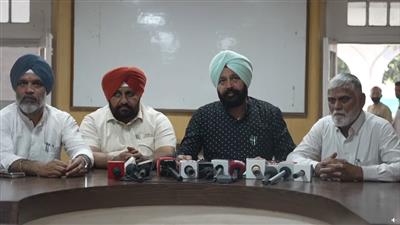 AAP Leaders Appeal to Sikh Organizations – Excommunicate Gurpatwant Pannun from Panth