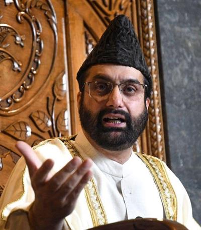 Mirwaiz Umar Farooq claims house arrest amid Waqf Act row