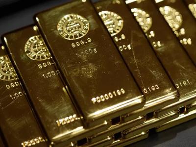 Gold ETFs see record inflows of Rs 14,852 crore in FY25 amid global uncertainty: AMFI data
