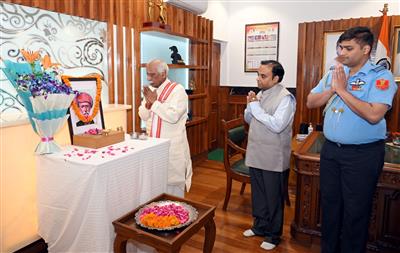 महात्मा ज्योतिबा फुले सामाजिक सुधार के अग्रदूत- बंडारू दत्तात्रेय  
