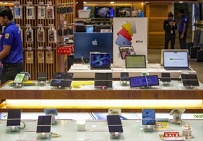 US exempts smartphones, computers from latest tariffs