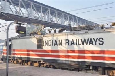 भारतीय रेलवे ने 2024-25 में बेहतर प्रदर्शन और अधिक आय दर्ज की