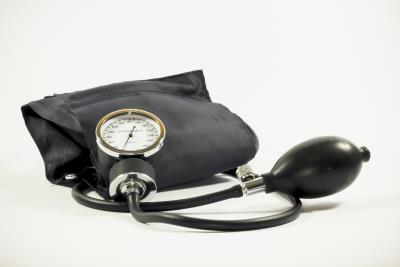 Eating more bananas, broccoli may help curb high blood pressure