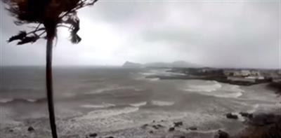 Ex-Tropical Cyclone Tam batters New Zealand's North Island