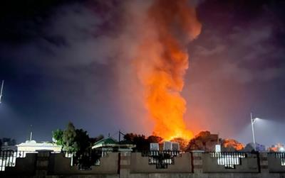 US air strikes on Yemen's fuel port kill 80