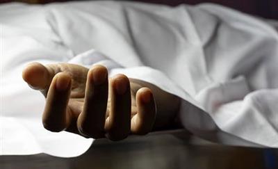 Wanted criminal dies while trying to escape in J&K