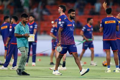 IPL 2025: Shami makes way for Unadkat as Mumbai elect to bowl against Hyderabad