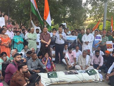 BJP Chandigarh Holds Strong Protest Against Pakistan, Burns Effigy to Express Condemnation