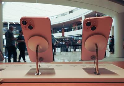 Apple may shift entire iPhone assembly for US to India by next year: Report