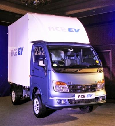 Tata Motors’ total domestic sales drop 7 pc in April
