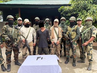 6 militants, 4 drug peddlers, 2 wanted offenders held in Manipur