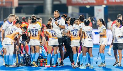 Hockey: Indian women’s team looking to end Australia tour on high