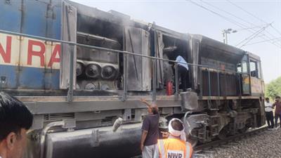 Passengers panic after smoke billows from Jaipur-Jodhpur Intercity Express' engine